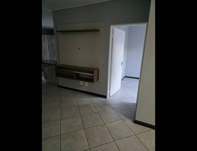 2 BEDROOM APARTMENT FOR SALE IN NORTON'S HOME ESTATE